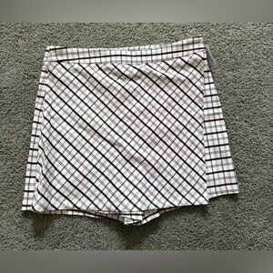 Sky And Sparrow Black And White Plaid Wrap Skort Womens Size XL NWT Stretch